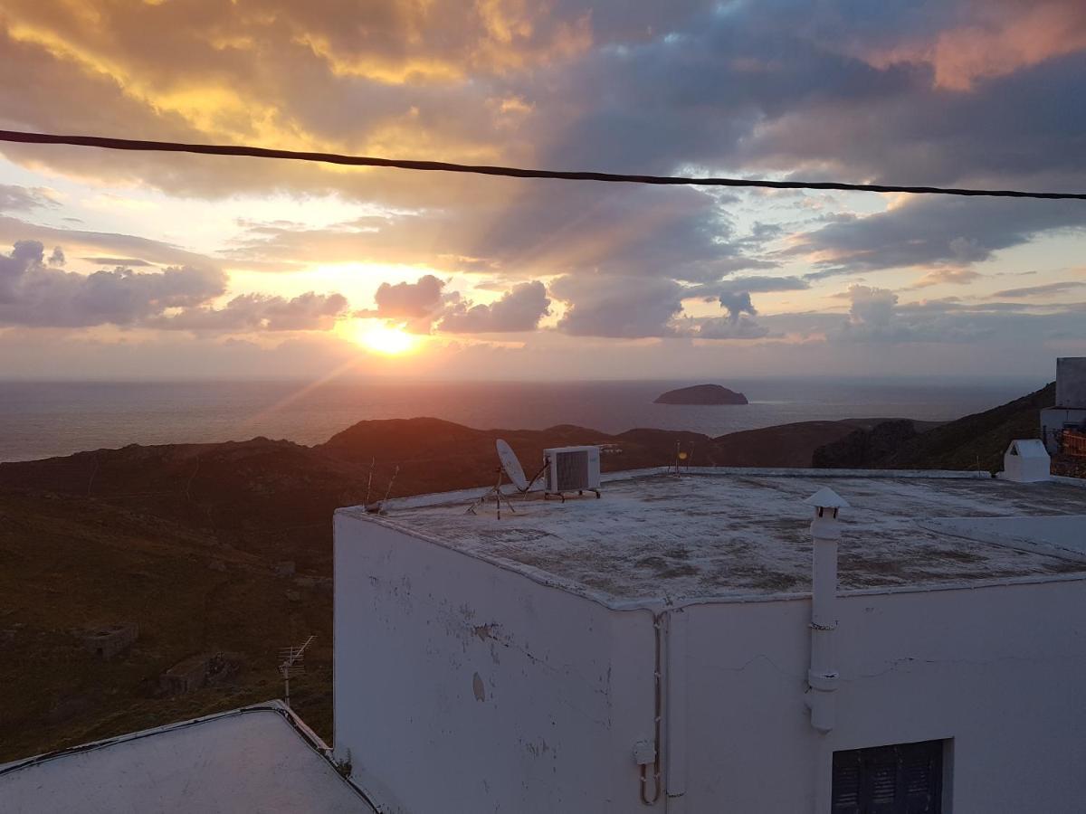 Anemoessa Studios Serifos Town Dış mekan fotoğraf